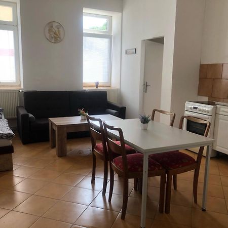 Apartmany Prazska Усті-над-Лабем Екстер'єр фото